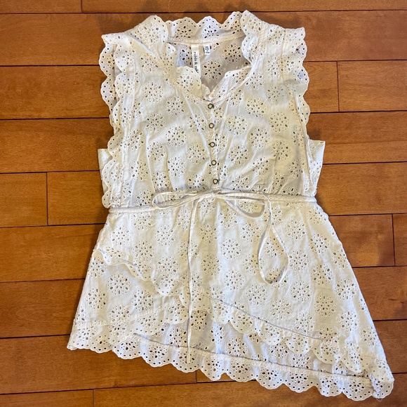 robbi & nikki eyelet lace top - Picture 6 of 13